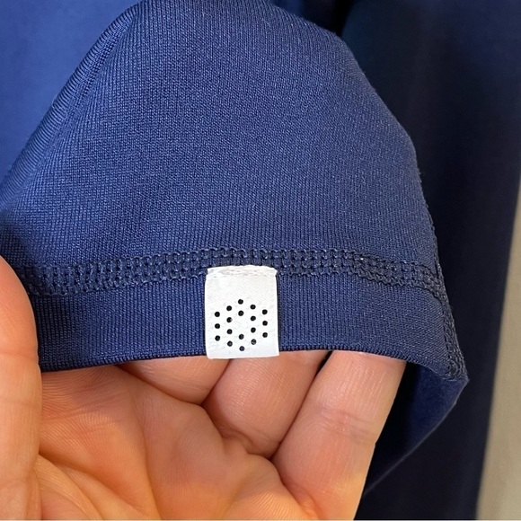 PUMA Golf Quarter Zip Popover Shirt Pleated Cuff Thumbhole Athleisure - Picture 8 of 11